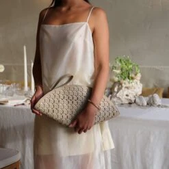 ISOLDE CLUTCH BEIGE STELLA(Isolde Clutch Beige Stella) -Dolce Vita Shop 032A9583 3