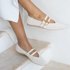 BAYLEE BALLET FLATS BONE PERFORATED SUEDE(Baylee Ballet Flats Bone Perforated Suede) -Dolce Vita Shop 14 23893315 18f1 46cb bc97 26f705aa6e9e