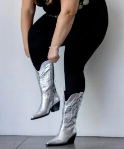 RYLAND EXTRA WIDE CALF BOOTS SILVER DISTRESSED LEATHER(Ryland Extra Wide Calf Boots Silver Distressed Leather) -Dolce Vita Shop 17 6475746b b262 4f23 8722 a1f784a9bdc6