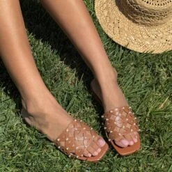 BERRIT SANDALS SADDLE LEATHER(Berrit Sandals Saddle Leather) 23 BERRIT SANDALS SADDLE LEATHER(Berrit Sandals Saddle Leather) -Dolce Vita Shop 40BRITTRAMJIT BERRIT SADDLE 6