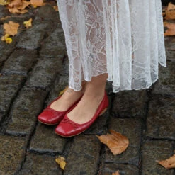 ANISA BALLET FLATS RED CRINKLE PATENT(Anisa Ballet Flats Red Crinkle Patent) 19 ANISA BALLET FLATS RED CRINKLE PATENT(Anisa Ballet Flats Red Crinkle Patent) -Dolce Vita Shop ANISARED