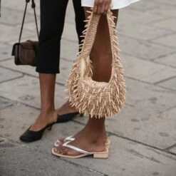 BARTY SANDALS SILVER METALLIC LEATHER(Barty Sandals Silver Metallic Leather) -Dolce Vita Shop BARTYSILVERCAICOS