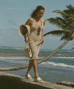 CHAVI SANDALS LT NATURAL RAFFIA(Chavi Sandals Lt Natural Raffia) 15 CHAVI SANDALS LT NATURAL RAFFIA(Chavi Sandals Lt Natural Raffia) -Dolce Vita Shop CHAVILTNATRANDYSANDSTONE