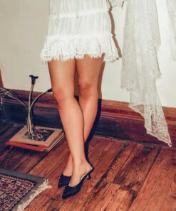 CLAIRE HEELS BLACK MESH - Re:vita(Claire Heels Black Mesh Resale) -Dolce Vita Shop Claire Black PDP3 d8b7d5b9 1b2b 4b46 8568 f3885239d23c