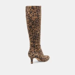 ALDY WIDE CALF BOOTS BROWN LEOPARD PRINTED SUEDE(Aldy Wide Calf Boots Brown Leopard Printed Suede) 11 ALDY WIDE CALF BOOTS BROWN LEOPARD PRINTED SUEDE(Aldy Wide Calf Boots Brown Leopard Printed Suede) -Dolce Vita Shop DOLCEVITA BOOTS ALDY BROWN LEOPARDPRINTEDSUEDE 03