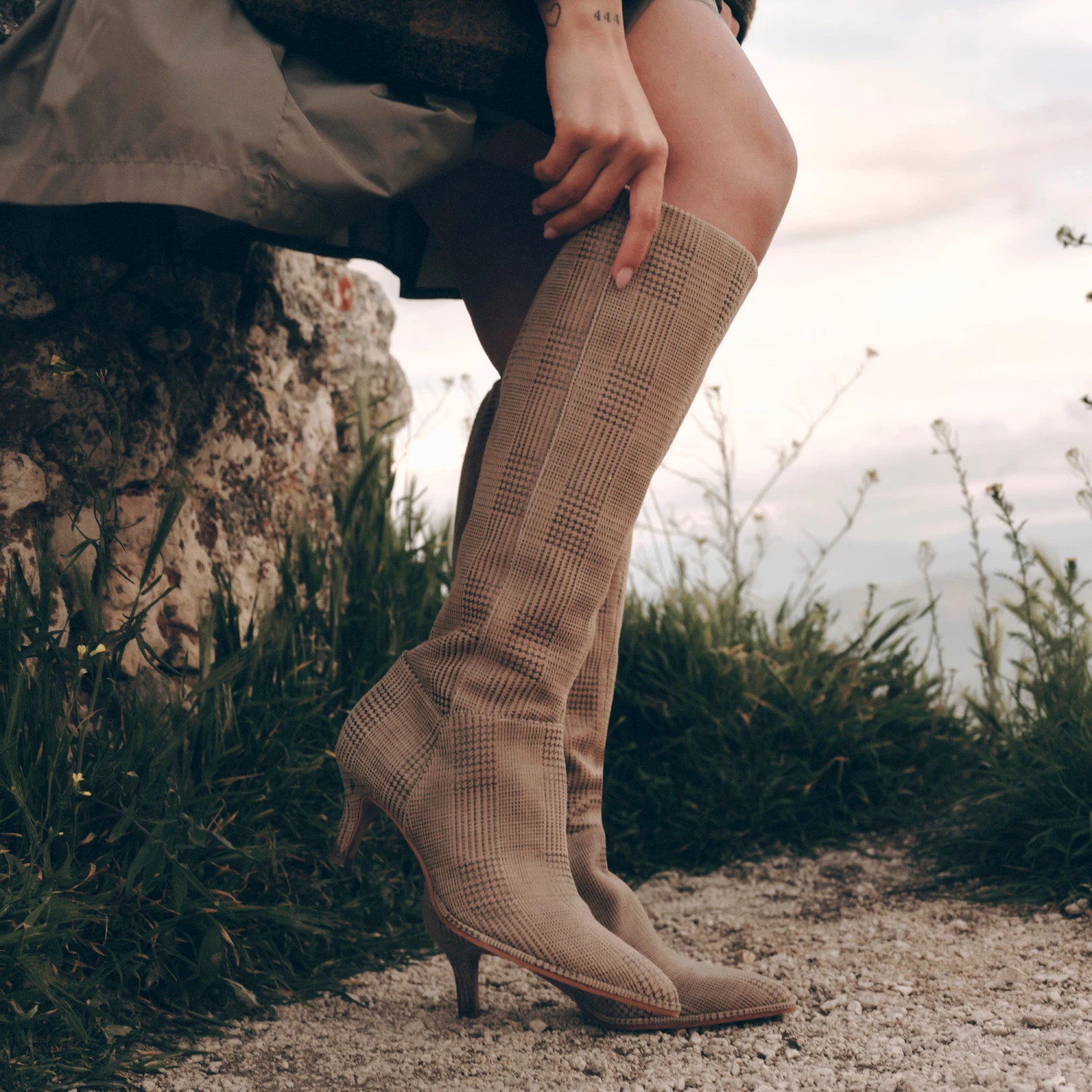 ALDY BOOTS HERRINGBONE PRINTED SUEDE(Aldy Boots Herringbone Printed Suede) 2 ALDY BOOTS HERRINGBONE PRINTED SUEDE(Aldy Boots Herringbone Printed Suede) - Image 2