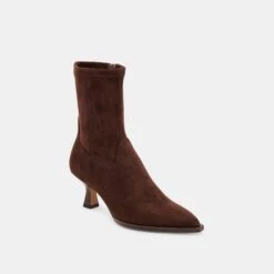 ARYA BOOTS DK BROWN STELLA SUEDE(Arya Boots Dk Brown Stella Suede) -Dolce Vita Shop DOLCEVITA BOOTS ARYA DK BROWN STELLA SUEDE 01