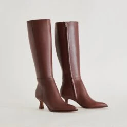 AUGGIE WIDE CALF BOOTS CHOCOLATE LEATHER(Auggie Wide Calf Boots Chocolate Leather) -Dolce Vita Shop DOLCEVITA BOOTS AUGGIE CHOCOLATELEATHER DETAILS 02 7845798d 5d38 4f72 96cd 5e217c3d5969