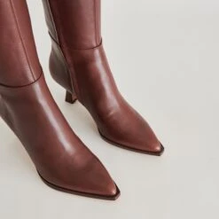 AUGGIE EXTRA WIDE CALF BOOTS CHOCOLATE LEATHER(Auggie Extra Wide Calf Boots Chocolate Leather) -Dolce Vita Shop DOLCEVITA BOOTS AUGGIE CHOCOLATELEATHER DETAILS 07 288e1c20 e351 415c 8b52 53a52299ca8f