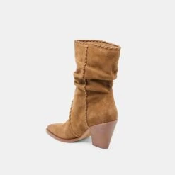 JULITH BOOTS LT BROWN SUEDE(Julith Boots Lt Brown Suede) -Dolce Vita Shop DOLCEVITA BOOTS JULITH LTBROWNSUEDE 08 4b3801b6 b158 4c70 ac74 31891606f0bf