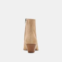 NONAH BOOTIES TAN SUEDE(Nonah Booties Tan Suede) -Dolce Vita Shop DOLCEVITA BOOTS NONAH TAN SUEDE 05 c58a9e04 540e 4167 9205 6132f97778db