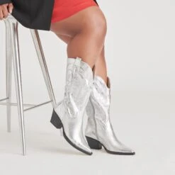 RYLAND EXTRA WIDE CALF BOOTS SILVER DISTRESSED LEATHER(Ryland Extra Wide Calf Boots Silver Distressed Leather) -Dolce Vita Shop DOLCEVITA BOOTS RYLAND SILVERDISTRESSEDLEATHER ONFOOT EWIDE 02