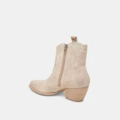 SHANIA BOOTIES TAUPE SUEDE(Shania Booties Taupe Suede) -Dolce Vita Shop DOLCEVITA BOOTS SHANIA TAUPESUEDE 09