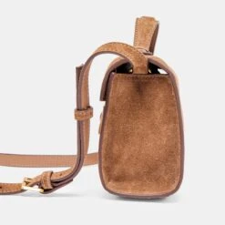 CHRIS CROSSBODY CAMEL SUEDE(Chris Crossbody Camel Suede) -Dolce Vita Shop DOLCEVITA CROSSBODY CHRIS CAMELSUEDE 6