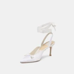 EFORA HEELS TRUE WHITE SATIN(Efora Heels True White Satin) -Dolce Vita Shop DOLCEVITA DOLCEVITA HEELS EFORA TRUEWHITE SATIN VELVET 09