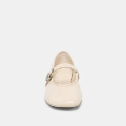 ALIZZA BALLET FLATS CREME CRINKLE PATENT(Alizza Ballet Flats Creme Crinkle Patent) -Dolce Vita Shop DOLCEVITA FLATS ALIZZA CREMECRINKLEPATENT 04