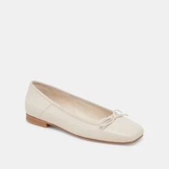 ANISA BALLET FLATS CREME CRINKLE PATENT - Re:vita(Anisa Ballet Flats Creme Crinkle Patent Resale) -Dolce Vita Shop DOLCEVITA FLATS ANISA CREMECRINKLEPATENT 01 6b346535 b53b 4927 9cb5 f5382f988396