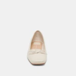 ANISA BALLET FLATS CREME CRINKLE PATENT - Re:vita(Anisa Ballet Flats Creme Crinkle Patent Resale) -Dolce Vita Shop DOLCEVITA FLATS ANISA CREMECRINKLEPATENT 04 349ecc93 5016 4b0b a18b 84dc6a229762