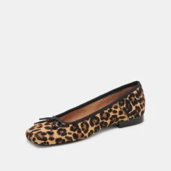 ANISA BALLET FLATS DK LEOPARD CALF HAIR(Anisa Ballet Flats Dk Leopard Calf Hair) -Dolce Vita Shop DOLCEVITA FLATS ANISA DKLEOPARDCALFHAIR 08