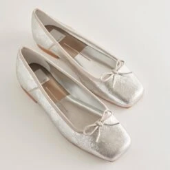 ANISA BALLET FLATS SILVER DISTRESSED LEATHER - Re:vita(Anisa Ballet Flats Silver Distressed Leather Resale) -Dolce Vita Shop DOLCEVITA FLATS ANISA SILVERDESTRESSEDLEATHER 1 8dfb1f67 fda8 41d2 a6a7 9d19148efa6f