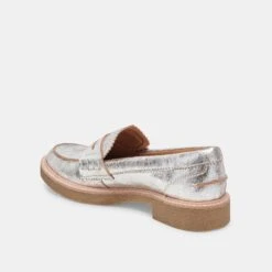 Dolce Vita ARABEL LOAFERS SILVER DISTRESSED LEATHER(Arabel Loafers Silver Distressed Leather) 15 Dolce Vita ARABEL LOAFERS SILVER DISTRESSED LEATHER(Arabel Loafers Silver Distressed Leather) -Dolce Vita Shop DOLCEVITA FLATS ARABEL SILVERDISTRESSEDLEATHER 09