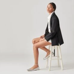 Dolce Vita ASHYA BALLET FLATS SILVER DISTRESSED LEATHER(Ashya Ballet Flats Silver Distressed Leather) -Dolce Vita Shop DOLCEVITA FLATS ASHYA SILVERDISTRESSEDLEATHER ONFOOT 2