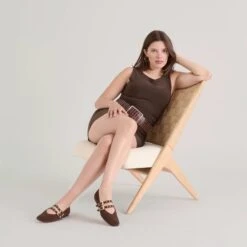 BAYLEE GROMMET BALLET FLATS DK BROWN PERFORATED SUEDE(Baylee Grommet Ballet Flats Dk Brown Perforated Suede) -Dolce Vita Shop DOLCEVITA FLATS BAYLEEGROMMET DKBROWNPERFORATEDSUEDE ONFOOT 01