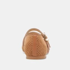 BAYLEE WIDE BALLETS FLATS PECAN PERFORATED SUEDE(Baylee Wide Ballet Flats Pecan Perforated Suede) -Dolce Vita Shop DOLCEVITA FLATS BAYLEE PECANPERFORATEDSUEDE 05 a54c6b34 f695 46ba a16d a5f523a3a4ee