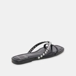 LUCCA PEARL SANDALS BLACK PEARLS(Lucca Pearl Sandals Black Pearls) -Dolce Vita Shop DOLCEVITA FLATS LUCCAPEARL BLACKPEARLS 03