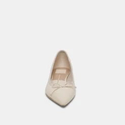 PALANI BALLET FLATS CREME CRINKLE PATENT(Palani Ballet Flats Creme Crinkle Patent) 14 PALANI BALLET FLATS CREME CRINKLE PATENT(Palani Ballet Flats Creme Crinkle Patent) -Dolce Vita Shop DOLCEVITA FLATS PALANI CREMECRINKLEPATENT 04