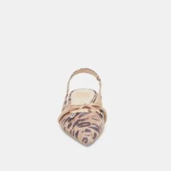 PAYGE FLATS LT LEOPARD SUEDE(Payge Flats Lt Leopard Suede) -Dolce Vita Shop DOLCEVITA FLATS PAYGE LTLEOPARDSUEDE 04