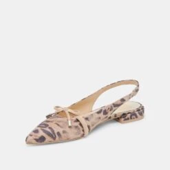 PAYGE FLATS LT LEOPARD SUEDE(Payge Flats Lt Leopard Suede) -Dolce Vita Shop DOLCEVITA FLATS PAYGE LTLEOPARDSUEDE 08