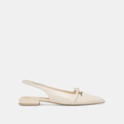 PAYGE FLATS OFF WHITE CRINKLE PATENT(Payge Flats Off White Crinkle Patent)