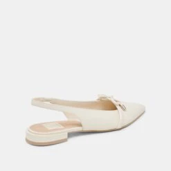 PAYGE FLATS OFF WHITE CRINKLE PATENT(Payge Flats Off White Crinkle Patent) -Dolce Vita Shop DOLCEVITA FLATS PAYGE OFFWHITECRINKLEPATENT 03