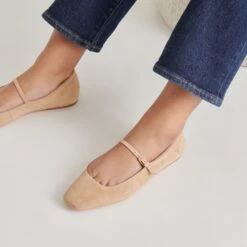REYES BALLET FLATS BAMBOO SUEDE(Reyes Flats Bamboo Suede) -Dolce Vita Shop DOLCEVITA FLATS REYES BAMBOOSUEDE ONFOOT 02