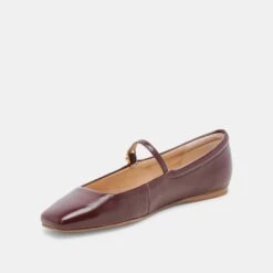 REYES BALLET FLATS CRANBERRY CRINKLE PATENT(Reyes Flats Cranberry Crinkle Patent) -Dolce Vita Shop DOLCEVITA FLATS REYES CRANBERRY CRINKLE PATENT 08