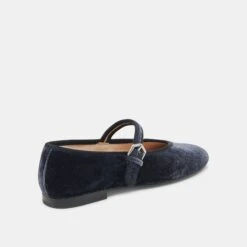 ROSLYN BALLET FLATS DUSTY BLUE VELVET(Roslyn Ballet Flats Dusty Blue Velvet) 11 ROSLYN BALLET FLATS DUSTY BLUE VELVET(Roslyn Ballet Flats Dusty Blue Velvet) -Dolce Vita Shop DOLCEVITA FLATS ROSLYN DUSTYBLUEVELVET 03