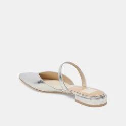 KANIKA WIDE FLATS SILVER DISTRESSED LEATHER(Kanika Wide Flats Silver Distressed Leather) -Dolce Vita Shop DOLCEVITA FLAT KANIKALOW SILVERDISTRESSEDLEATHER 08 bab7aba4 bbca 4b17 bf70 50a337ed67e9