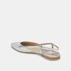 Dolce Vita NARAH FLATS SILVER METALLIC LEATHER(Narah Flats Silver Metallic Leather) -Dolce Vita Shop DOLCEVITA FLAT NORAH SILVERMETALLICLEATHER 08