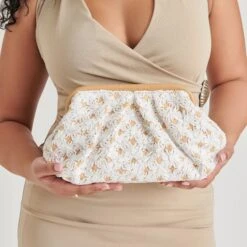 FIORE CLUTCH EMBROIDERED NATURAL RAFFIA(Fiore Clutch Embroidered Natural Raffia) -Dolce Vita Shop DOLCEVITA HANDBAGS FIORE NATURAL 03 3