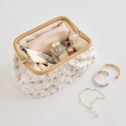 FIORE CLUTCH EMBROIDERED NATURAL RAFFIA(Fiore Clutch Embroidered Natural Raffia) -Dolce Vita Shop DOLCEVITA HANDBAGS FIORE NATURAL FLATLAY