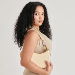 SKYLAR SHOULDER BAG BUTTER LEATHER(Skylar Shoulder Bag Butter Leather) -Dolce Vita Shop DOLCEVITA HANDBAGS SKYLAR YELLOW 02 1