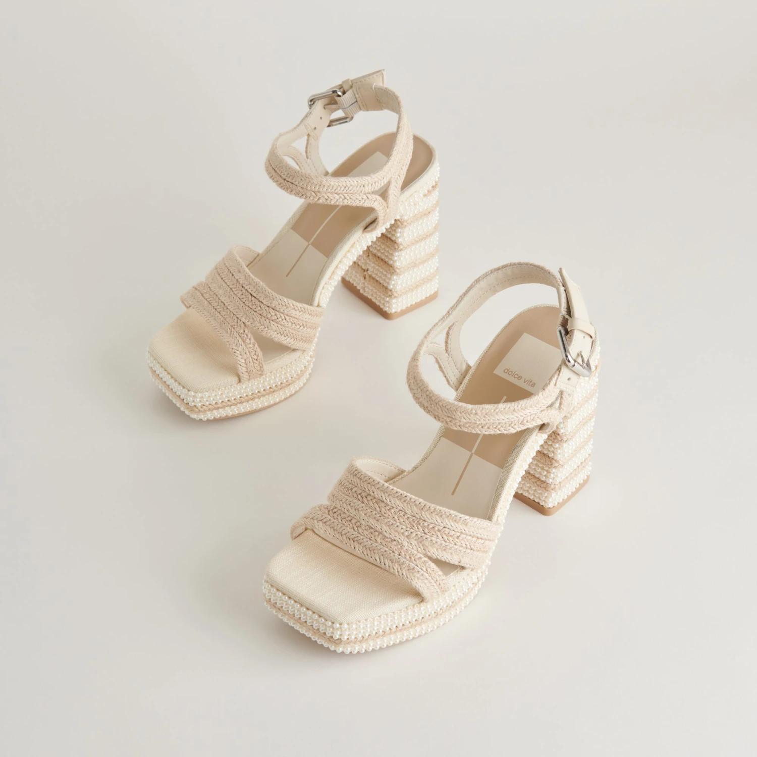 ANIRA PEARL HEELS IVORY PEARLS(Anira Pearl Heels Ivory Pearls) 1 ANIRA PEARL HEELS IVORY PEARLS(Anira Pearl Heels Ivory Pearls)