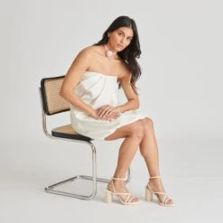 BARLY HEELS BONE LEATHER(Barly Heels Bone Leather) -Dolce Vita Shop DOLCEVITA HEELS BARLY BONELEATHER ONFOOT 02