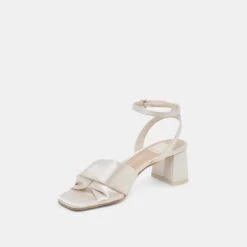 BRENNA WIDE HEELS IVORY SATIN(Brenna Wide Heels Ivory Satin) -Dolce Vita Shop DOLCEVITA HEELS BRENNA IVORY SATIN 08 8a127936 6873 4eb3 aa81 b87eb451e2f0