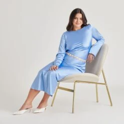 CLAYTN PEARL HEELS TRUE WHITE SATIN(Claytn Pearl Heels True White Satin) -Dolce Vita Shop DOLCEVITA HEELS CLAYTNPEARL TRUEWHITESATIN ONFOOT 01