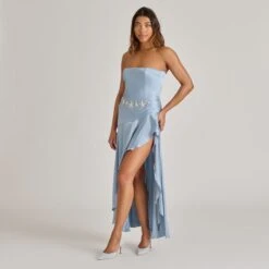 ELOY HEELS LIGHT BLUE SUEDE(Eloy Heels Light Blue Suede) -Dolce Vita Shop DOLCEVITA HEELS ELOY LIGHTBLUESUEDE ONFOOT 01