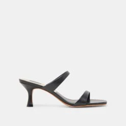 GENORA WIDE HEELS BLACK LEATHER(Genora Wide Heels Black Leather)
