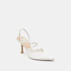 KAMRA PEARL HEELS TRUE WHITE SATIN(Kamra Pearl Heels True White Satin) -Dolce Vita Shop DOLCEVITA HEELS KAMRAPEARL TRUEWHITESATIN 01