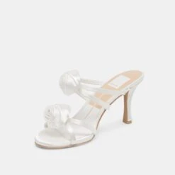 LINZY HEELS TRUE WHITE SATIN(Linzy Heels True White Satin) -Dolce Vita Shop DOLCEVITA HEELS LINZY TRUEWHITESATIN 08